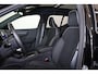 Volvo EX40 Performance Ultra 82 kWh - Panorama/schuifdak - IntelliSafe Assist & Surround - 360º Camera - Harman/Kardon audio - Verwarmde voorstoelen, stuur & achterbank - Parkeersensoren voor & achter - Elektr. bedienb. voorstoelen met geheugen links - Draadloze tel. lader - Warmtepomp - Extra getint glas - Inklapbare trekhaak - 20' LMV