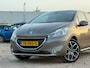 Peugeot 208 1.2 VTi Envy/ LM VELGEN