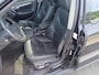 Volvo V70 2.4 Comfort Line NIEUWEAPK. Schuifdak, trekhaak, leer, enz.