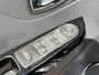 Renault Captur 1.2 TCe Xmod / Achteruitrijcamera / Verwarmde Voorstoelen / Navigatie full map / Onderhouden / Keyless Entry & Start / Cruise- en Climate Control / Parkeersensoren voor en achter / Bluetooth / Radio
