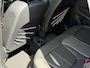 Renault Captur 1.2 TCe Xmod / Achteruitrijcamera / Verwarmde Voorstoelen / Navigatie full map / Onderhouden / Keyless Entry & Start / Cruise- en Climate Control / Parkeersensoren voor en achter / Bluetooth / Radio