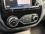 Renault Captur 1.2 TCe Xmod / Achteruitrijcamera / Verwarmde Voorstoelen / Navigatie full map / Onderhouden / Keyless Entry & Start / Cruise- en Climate Control / Parkeersensoren voor en achter / Bluetooth / Radio