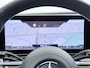 Mercedes-Benz C-klasse 300e AMG // Trekhaak // Memory // 360 Camera // Keyless // Digital Light // Privacy Glass // Carplay