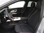 Mercedes-Benz CLA 180 Business Solution AMG / Night-Pakket / Trekhaak / Memory-Stoelen / Achteruitrijcamera / Smartphone-Intergratie /