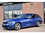 BMW 3-Serie Touring 330e xDrive M-Sport Pano Trekh El-zetels HUD Laser 19inch Adp-onderstel