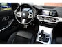 BMW 3-Serie Touring 330e xDrive M-Sport Pano Trekh El-zetels HUD Laser 19inch Adp-onderstel