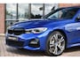 BMW 3-Serie Touring 330e xDrive M-Sport Pano Trekh El-zetels HUD Laser 19inch Adp-onderstel
