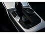 BMW 3-Serie Touring 330e xDrive M-Sport Pano Trekh El-zetels HUD Laser 19inch Adp-onderstel