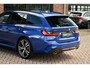 BMW 3-Serie Touring 330e xDrive M-Sport Pano Trekh El-zetels HUD Laser 19inch Adp-onderstel