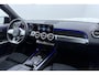 Mercedes-Benz GLB 200 Business Solution AMG | Night Pakket | Camera | Dodehoekdetectie | Stoelverwarming | Sfeerverlichting