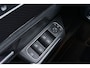 Mercedes-Benz GLB 200 Business Solution AMG | Night Pakket | Camera | Dodehoekdetectie | Stoelverwarming | Sfeerverlichting