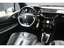 Citroën DS3 Cabrio 1.2 VTi So Chic | Incl. 12 maanden garantie | Cruise control | Stoelverwarming | Elektrisch dak | Trekhaak afneembaar | Parkeersensoren | Navigatie | Bluetooth |