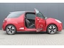 Citroën DS3 Cabrio 1.2 VTi So Chic | Incl. 12 maanden garantie | Cruise control | Stoelverwarming | Elektrisch dak | Trekhaak afneembaar | Parkeersensoren | Navigatie | Bluetooth |