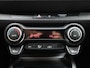 Kia Stonic 1.0 T-GDi MHEV GT-Line | ACHTERUITRIJCAMERA | STOELVERWARMING | STUURVERWARMING | TREKHAAK | APPLE CARPLAY - ANDROID AUTO | KEYLESS |