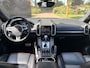 Porsche Cayenne 4.8 GTS Aut. | Schuif/kanteldak | BOSE | Dodehoek | Lederen Deurpanelen | 4X Stoelverwarming | Lichtmetaal | NAP |