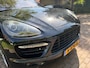 Porsche Cayenne 4.8 GTS Aut. | Schuif/kanteldak | BOSE | Dodehoek | Lederen Deurpanelen | 4X Stoelverwarming | Lichtmetaal | NAP |