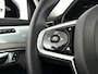 Volvo XC90 T8 Plug-in hybrid AWD Ultra Dark SOH 100% | Panoramadak | 360º camera | Luchtvering | Head- Up display | Bowers & Wilkins | Stoelventilatie | Trekhaak
