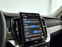 Volvo XC90 T8 Plug-in hybrid AWD Ultra Dark SOH 100% | Panoramadak | 360º camera | Luchtvering | Head- Up display | Bowers & Wilkins | Stoelventilatie | Trekhaak