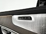 Volvo XC90 T8 Plug-in hybrid AWD Ultra Dark SOH 100% | Panoramadak | 360º camera | Luchtvering | Head- Up display | Bowers & Wilkins | Stoelventilatie | Trekhaak