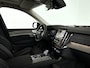 Volvo XC90 T8 Plug-in hybrid AWD Ultra Dark SOH 100% | Panoramadak | 360º camera | Luchtvering | Head- Up display | Bowers & Wilkins | Stoelventilatie | Trekhaak