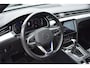 Volkswagen Passat Variant GTE | Elektrisch wegklapbare trekhaak | Matrix LED | 360 graden camera | Adaptieve onderstelregeling | Elektrische achterklep