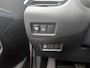 Toyota C-HR / C-HR+ 1.8 Hybrid Bi-Tone | Stoelverwarming | Cruise Control | Onderweg-naar-dealer