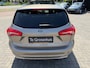 Ford Focus Wagon 1.5 AUT Vignale | Open dak | Trekhaak |