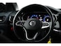 Volkswagen T-Cross 1.0 TSI Style | Achteruitrij assistent | Trekhaak | Volledig digitaal instrumentenpaneel