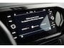 Volkswagen T-Cross 1.0 TSI Style | Achteruitrij assistent | Trekhaak | Volledig digitaal instrumentenpaneel