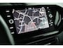 Volkswagen T-Cross 1.0 TSI Style | Achteruitrij assistent | Trekhaak | Volledig digitaal instrumentenpaneel