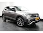 Volkswagen T-Cross 1.0 TSI Style | Achteruitrij assistent | Trekhaak | Volledig digitaal instrumentenpaneel