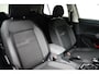 Volkswagen T-Cross 1.0 TSI Style | Achteruitrij assistent | Trekhaak | Volledig digitaal instrumentenpaneel