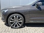 Volvo XC60 2.0 T8 Plug-in hybrid AWD Plus Bright Navigatie Trekhaak Panoramadak Luchtvering Elek Sportstoelen Adaptieve Led koplampen 360 Camera Stoel + Stuurverwarming Blis 21 Inch Velgen