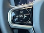Volvo XC60 2.0 T8 Plug-in hybrid AWD Plus Bright Navigatie Trekhaak Panoramadak Luchtvering Elek Sportstoelen Adaptieve Led koplampen 360 Camera Stoel + Stuurverwarming Blis 21 Inch Velgen