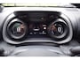 Toyota Yaris 1.5 Hybrid Launch Edition AUTOM/NAVI/ADAP-CRUISE/CARPLAY/AIRCO/PDC V+A/CAMERA//HEAD-UP/XENON/LMW 17"/STOEL VERW/USB