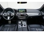 BMW 5-Serie 520i High Exec M-Pakket | Carplay | Dealerauto | Live Cockpit