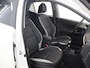 Kia Picanto 1.0 DPI GT-Line | Nieuw Model | Schuifdak | Stoel/Stuurwielverwarming | Parkeercamera | Apple Carplay/Android Auto | Climate Control | Cruise control