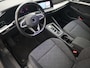 Volkswagen Golf 1.0 eTSI Life AUTOMAAT / TREKHAAK / SFEER / CARPLAY / NAVI / CLIMA / PDC / ACC / DAB+ / NL-AUTO