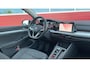 Volkswagen Golf 1.0 eTSI Life AUTOMAAT / TREKHAAK / SFEER / CARPLAY / NAVI / CLIMA / PDC / ACC / DAB+ / NL-AUTO