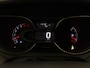 Renault Captur 90pk TCe Intens | Trekhaak | Parkeersensoren rondom | Achteruitrijcamera | Climate control |