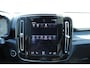 Volvo XC40 T5 Automaat Recharge Inscription | Elektrisch verstelbare stoelen met geheugen | Premium Audio by Harman Kardon | Adaptieve cruise control | Stoel- en stuurverwarming | BLIS | Achteruitrijcamera | Parkeersensoren vóór en achter | 20" lichtmetalen velgen | Carplay | Android auto