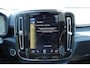 Volvo XC40 T5 Automaat Recharge Inscription | Elektrisch verstelbare stoelen met geheugen | Premium Audio by Harman Kardon | Adaptieve cruise control | Stoel- en stuurverwarming | BLIS | Achteruitrijcamera | Parkeersensoren vóór en achter | 20" lichtmetalen velgen | Carplay | Android auto