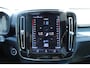 Volvo XC40 T5 Automaat Recharge Inscription | Elektrisch verstelbare stoelen met geheugen | Premium Audio by Harman Kardon | Adaptieve cruise control | Stoel- en stuurverwarming | BLIS | Achteruitrijcamera | Parkeersensoren vóór en achter | 20" lichtmetalen velgen | Carplay | Android auto