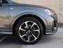 Audi Q3 35 TFSI S edition | Automaat | Rode stiksels | Adaptieve Cruise | Stoelverwarming | Achteruitrijcamera |