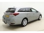 Toyota Auris Touring Sports 1.8 Hybrid Dynamic 136pk | Automaat | Navigatie | Climate Control | Trekhaak | Camera | Cruise Control | Lichtmetalen Velgen | Keyless Entry en Start