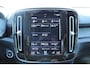 Volvo XC40 T5 Automaat Recharge Plus Dark | Trekhaak | Elektrisch verstelbare stoelen met geheugen | Premium audi by Harman en Kardon | Adaptieve cruise control | Stuur en stoelverwarming | BLIS | Achteruitrijcamera | Parkeersensoren voor en achter | Carplay | Android auto.