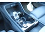 Volvo XC40 T5 Automaat Recharge Inscription | Trekhaak | Elektrisch verstelbare stoelen met geheugen | Premium audi by Harman en Kardon | Adaptieve cruise control | Stuur en stoelverwarming | BLIS | Achteruitrijcamera | Parkeersensoren voor en achter | Carplay | Android auto.