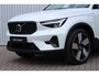 Volvo XC40 T5 Automaat Recharge Plus Dark | Trekhaak | Elektrisch verstelbare stoelen met geheugen | Premium audi by Harman en Kardon | Adaptieve cruise control | Stuur en stoelverwarming | BLIS | Achteruitrijcamera | Parkeersensoren voor en achter | Carplay | Android auto.