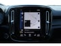 Volvo XC40 T5 Automaat Recharge Plus Dark | Trekhaak | Elektrisch verstelbare stoelen met geheugen | Premium audi by Harman en Kardon | Adaptieve cruise control | Stuur en stoelverwarming | BLIS | Achteruitrijcamera | Parkeersensoren voor en achter | Carplay | Android auto.