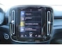 Volvo XC40 T5 Automaat Recharge Plus Dark | Trekhaak | Elektrisch verstelbare stoelen met geheugen | Premium audi by Harman en Kardon | Adaptieve cruise control | Stuur en stoelverwarming | BLIS | Achteruitrijcamera | Parkeersensoren voor en achter | Carplay | Android auto.